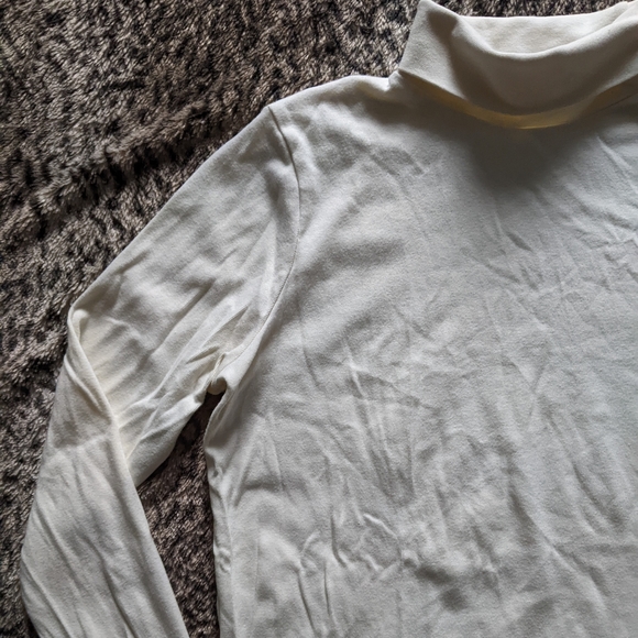 Vintage cream turtleneck - Picture 5 of 6